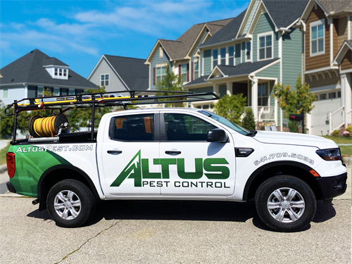 Altus Pest Control is proud to serve residential and commercial customers throughout the Weiser & Emmett regions with a full range of pest management services. 