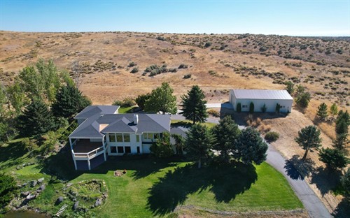 country home w a new roof. Certainteed Landmark 30 year life 
