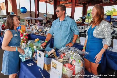 Leadership Charlotte 2024 "Denims and Diamonds" Gala was a success! Premier Photographic Events was the In-Kind Photography Sponsor