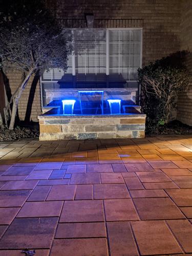 Water feature combine with paver patio