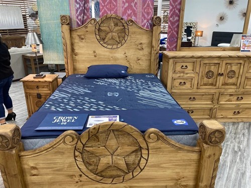 Gallery Image rusitc_western_bedroom_set.jpg