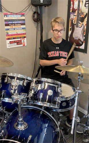 Gallery Image Zane_Drums.png