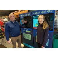 Local retailers Re-turn to recycling