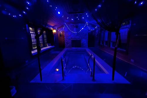 Gallery Image Adeline's_House_of_Cool_hot_tub_at_night.jpg