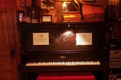 Gallery Image Adeline's_House_of_Cool_tuned_piano.jpg