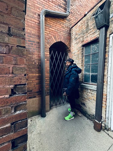 Hidden entrance 