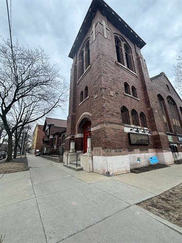 Yes! The gym is inside the church 