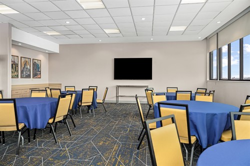 Lakeshore Meeting Space