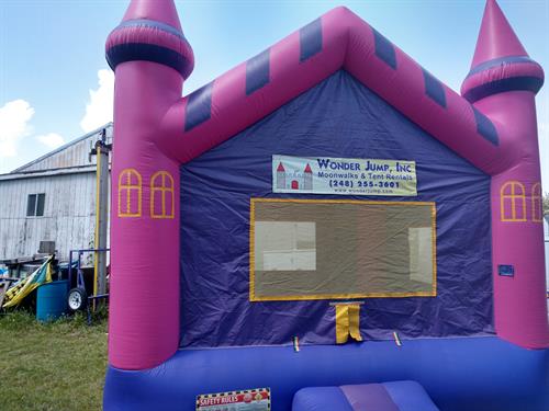 Bounce Houses & Inflatables for any age