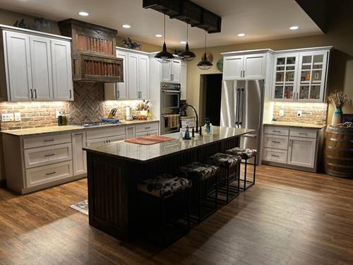 Gallery Image IMG_1358.jpg