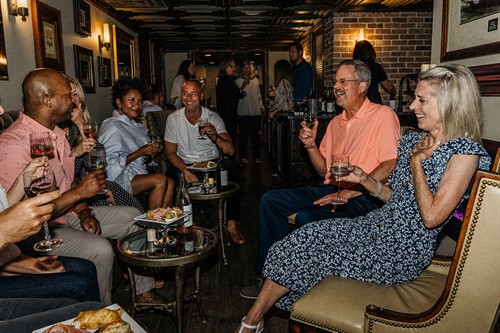 Gallery Image MahanWine-270.jpg