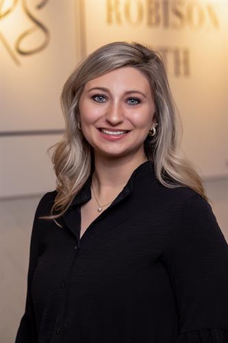 Elizabeth B. Barnette, Associate Attorney