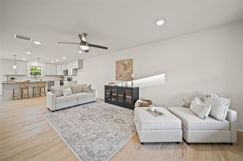 Gallery Image 1-web-or-mls-60-griffin-rd.jpg