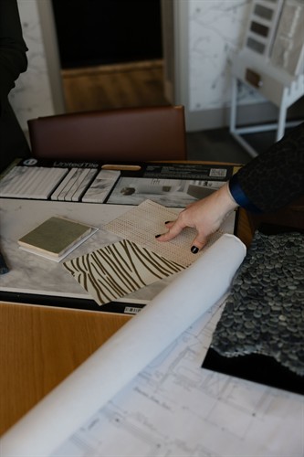 pointing to something cool