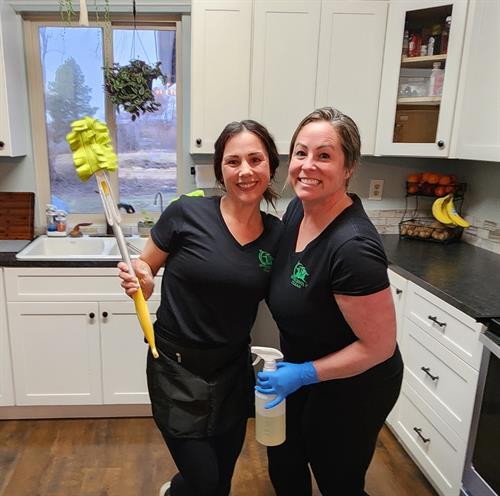 Gallery Image meg_and_I.jpg