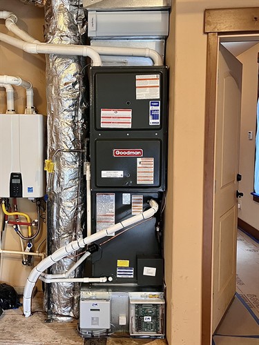 Gallery Image 2025-07-18_16.13.44.jpeg