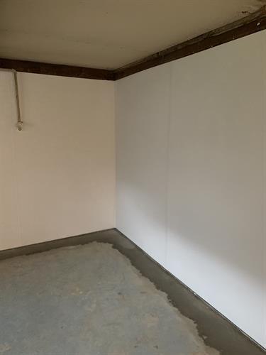 Smoothed out drainage system with BrightWall paneling