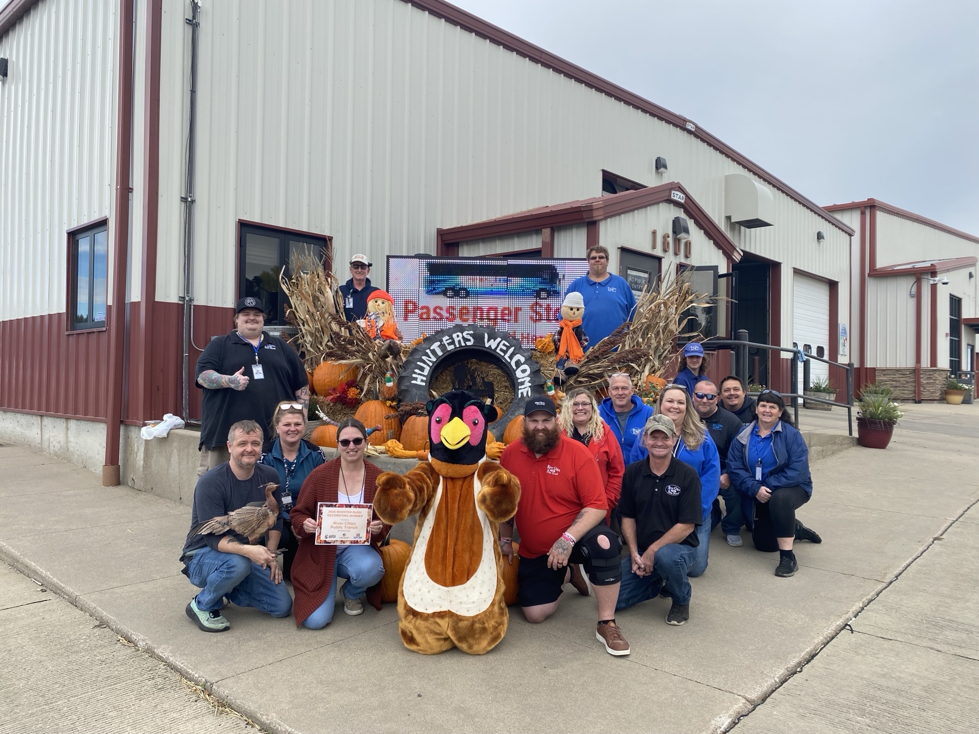 Image for 2025 Rooster Rush Decorating Contest Winner: River Cities Public Transit