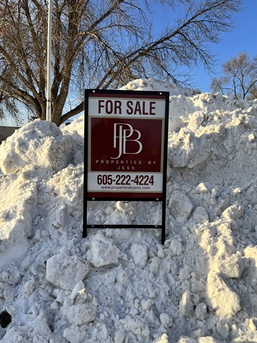 Real Estate Signage