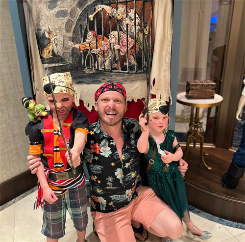 Hailie's fun and adventurous crew, aboard a Disney Cruise 