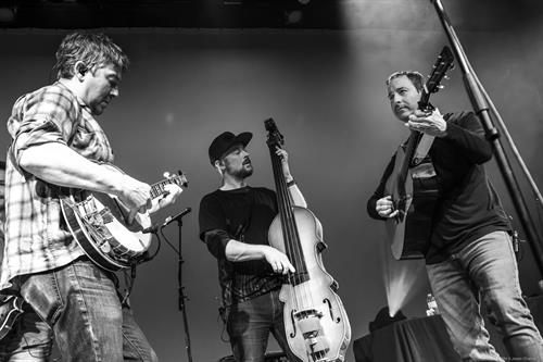 Gallery Image Yonder_Mountain_String_Band_2024_03_09_TACAW_%C2%A9_Jason_Charme-3.jpg