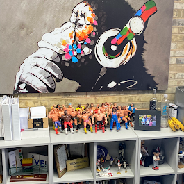 Framed Pictures and Canvas