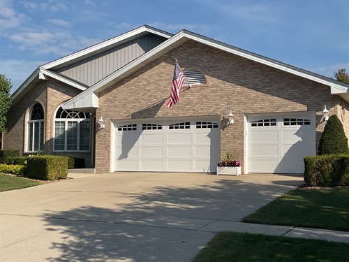 Gallery Image Outside_Doors_Photo.jpeg