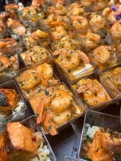 Gallery Image Shrimp_and_Grits_Cups.jpg