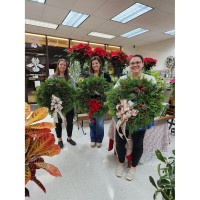 Old English Wreaths and fresh centerpieces - individual classes and team building events this season