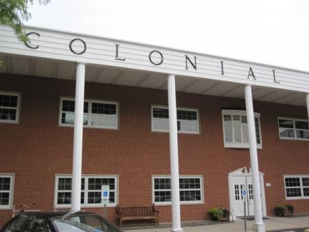 Colonial Court Building at Glenview Road and Church Street