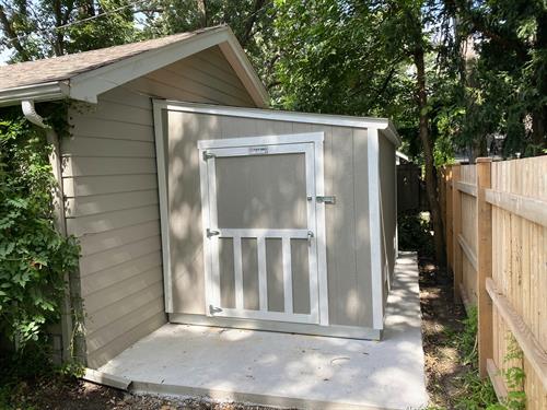 The Premier Lean-To can be be placed next to the house, fence or can stand alone in the middle of your yard. 
