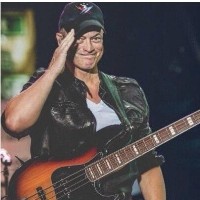 Lt. Dan Band Performs at Cantigny Park