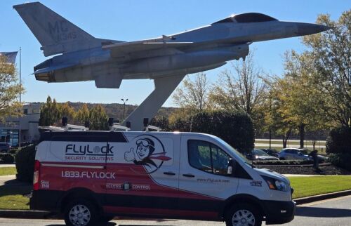 FlyLock Van near Peachtree City airport 