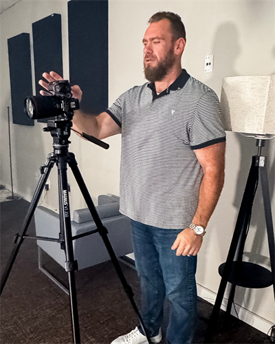 Gallery Image Studio_BTS_Post_5.PNG