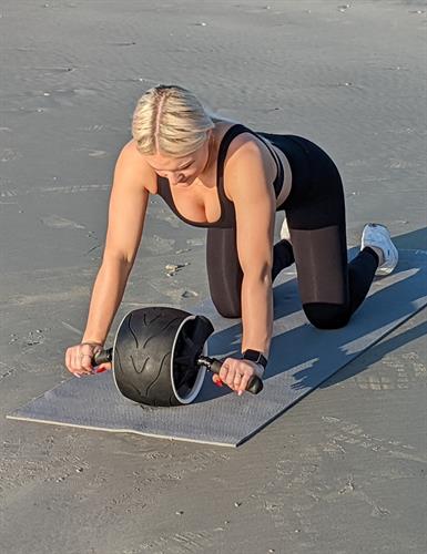 AbSculpt. The revolutionary AB Sculpt has bi-directional resistance integrated into the rolling mechanism to provide weighted concentric and eccentric training modes.