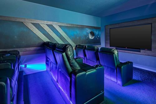 Gallery Image HIBC_7t-theater1_copy.jpg