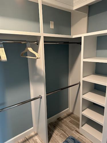 Gallery Image Closet_(1).jpg