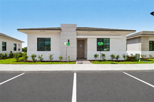 ??  Meet the Cedar!??    Our 3-bedroom, 2-bathroom floor plan offers 1,271 sq. ft. of spacious, comfortable living. Enjoy an open layout, modern finishes, and plenty of room for everyone to feel at home. ??