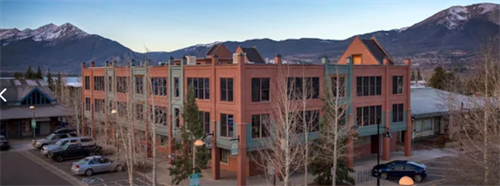 Gallery Image Dillon_Tech_Center.png