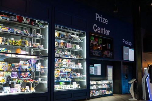 One-of-a-kind prize center eliminates wait times and minimizes frustration at the end of the visit. 