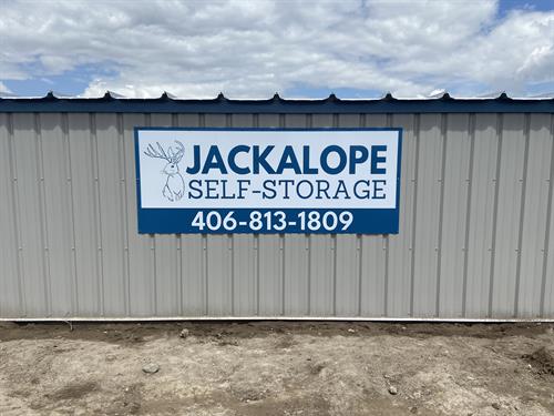 Gallery Image jackalope-self-storage-affordable-units-rent(1).jpg