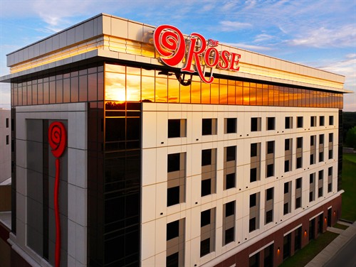Gallery Image TheRose_Exterior.jpg