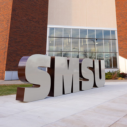 The Welcome Walkway is a new installation for visitors to enjoy in front of Founders Hall. Stop and take a photo!