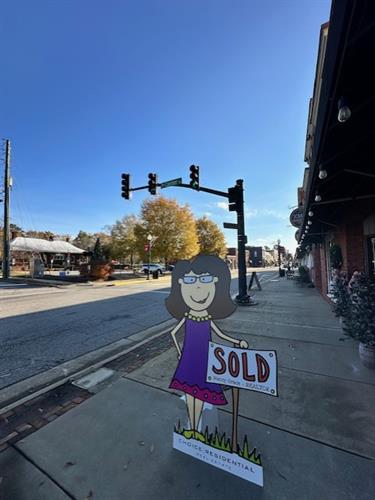 Gallery Image Choice_Mini_Me_on_Salem_Sidewalk(1).jpg