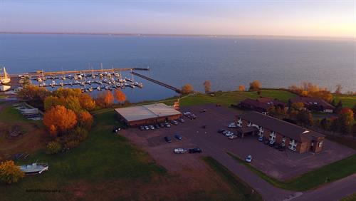 The Washburn Inn and Harbor View Even Center The Washburn Inn and Harbor View Even Center