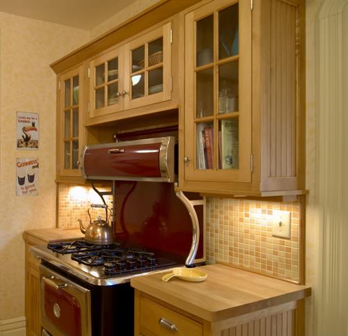 Retro gas range in kitchen Retro gas range in kitchen