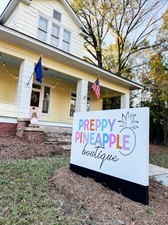 PREPPY PINEAPPLE
