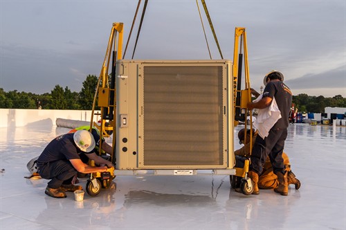 Our Commercial New Construction team is hard at work completing a new HVAC installation at a commercial building, helping ensure reliable heating & cooling performance. Ferrara’s proudly provides commercial HVAC installation, custom HVAC duct work, and dependable heating & cooling solutions for businesses throughout East Texas.