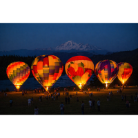 Berry Dairy Days Launches First Ever Hot Air Balloon Glow Spectacular 