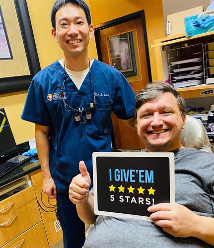 Dr JB Lee is a five-star dentist with his patients!